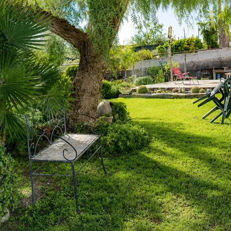 Casa de hóspedes Il Giardino Di Mary - Near Ruins 3*